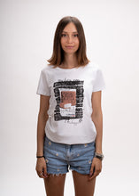 Load image into Gallery viewer, Frame Women&#39;s T-Shirt
